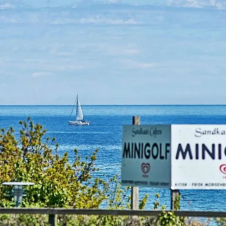 Appartement Scenic Seaside Retreat In Sandkas-by Traum Allinge-Sandvig