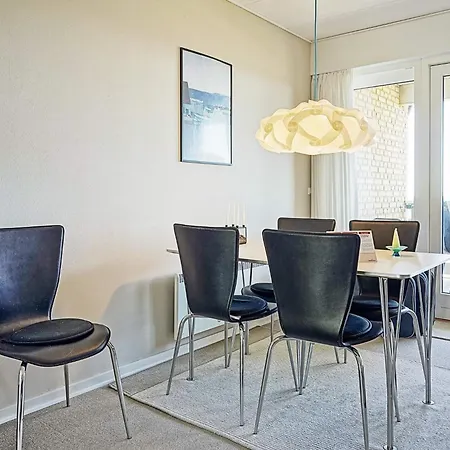 Scenic Seaside Retreat In Sandkas-by Traum Appartement Allinge-Sandvig